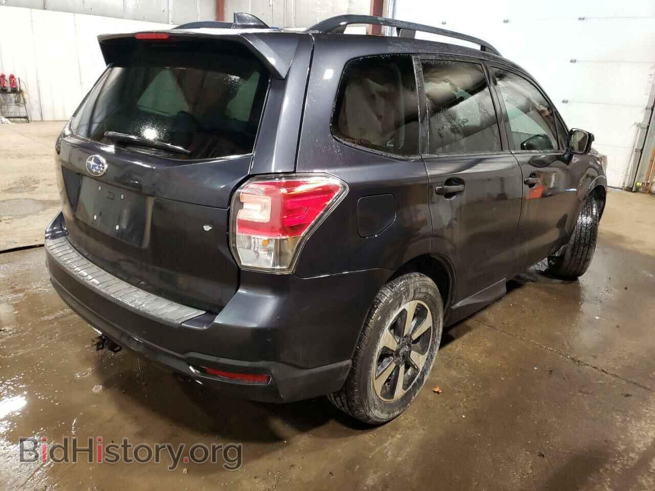 2017 SUBARU FORESTER - VIN: JF2SJAECXHH468928 - Фото 3