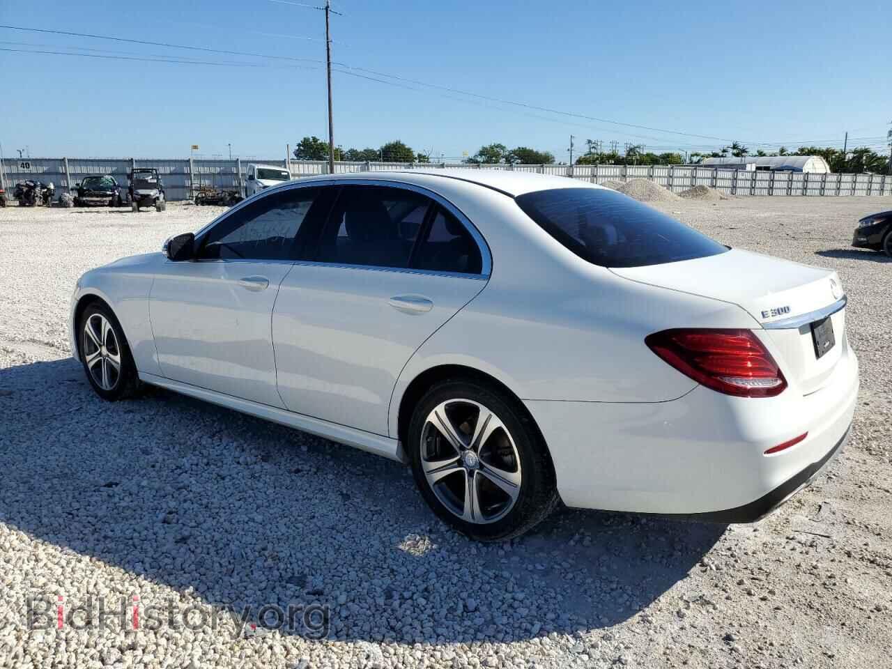 2017 MERCEDES-BENZ E-CLASS - VIN: WDDZF4JB8HA118712 - Фото 2