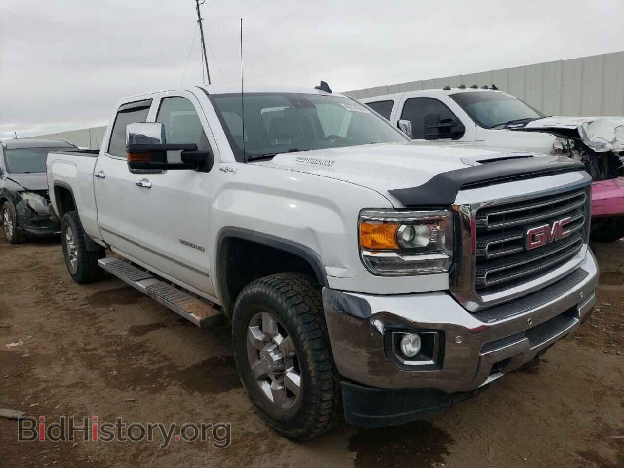 2018 GMC SIERRA - VIN: 1GT12TEY5JF256020 - Фото 4