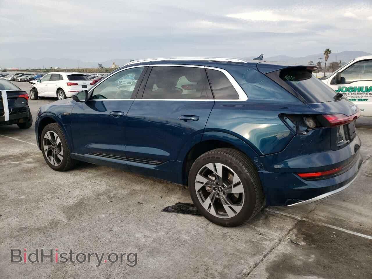 2023 AUDI E-TRON - VIN: WA1LABGE9PB019615 - Фото 2