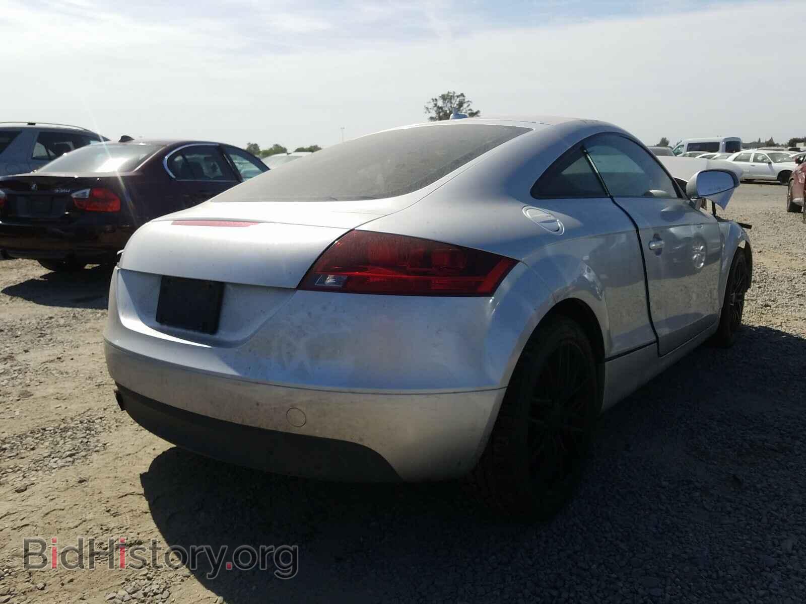2008 AUDI TT - VIN: TRUAF38JX81001511 - Фото 4