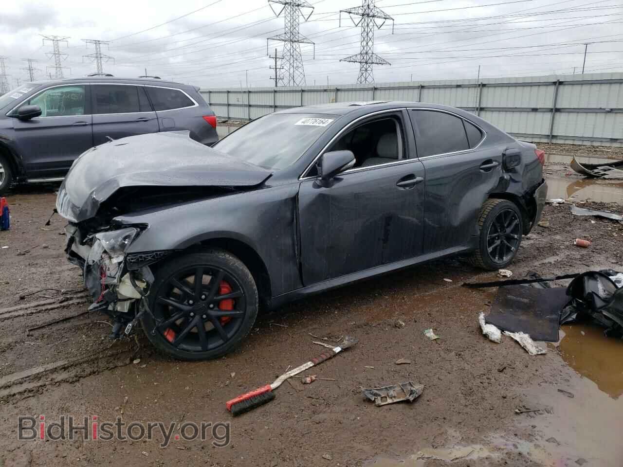 Photo JTHCE5C20B5001176 - LEXUS IS 2011