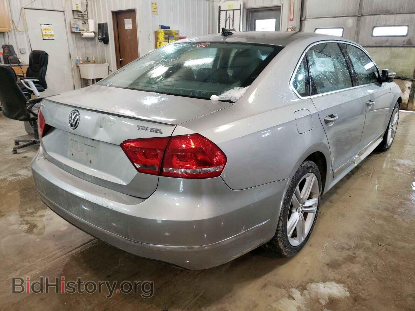 2012 VOLKSWAGEN PASSAT - VIN: 1VWCN7A35CC005758 - Фото 4