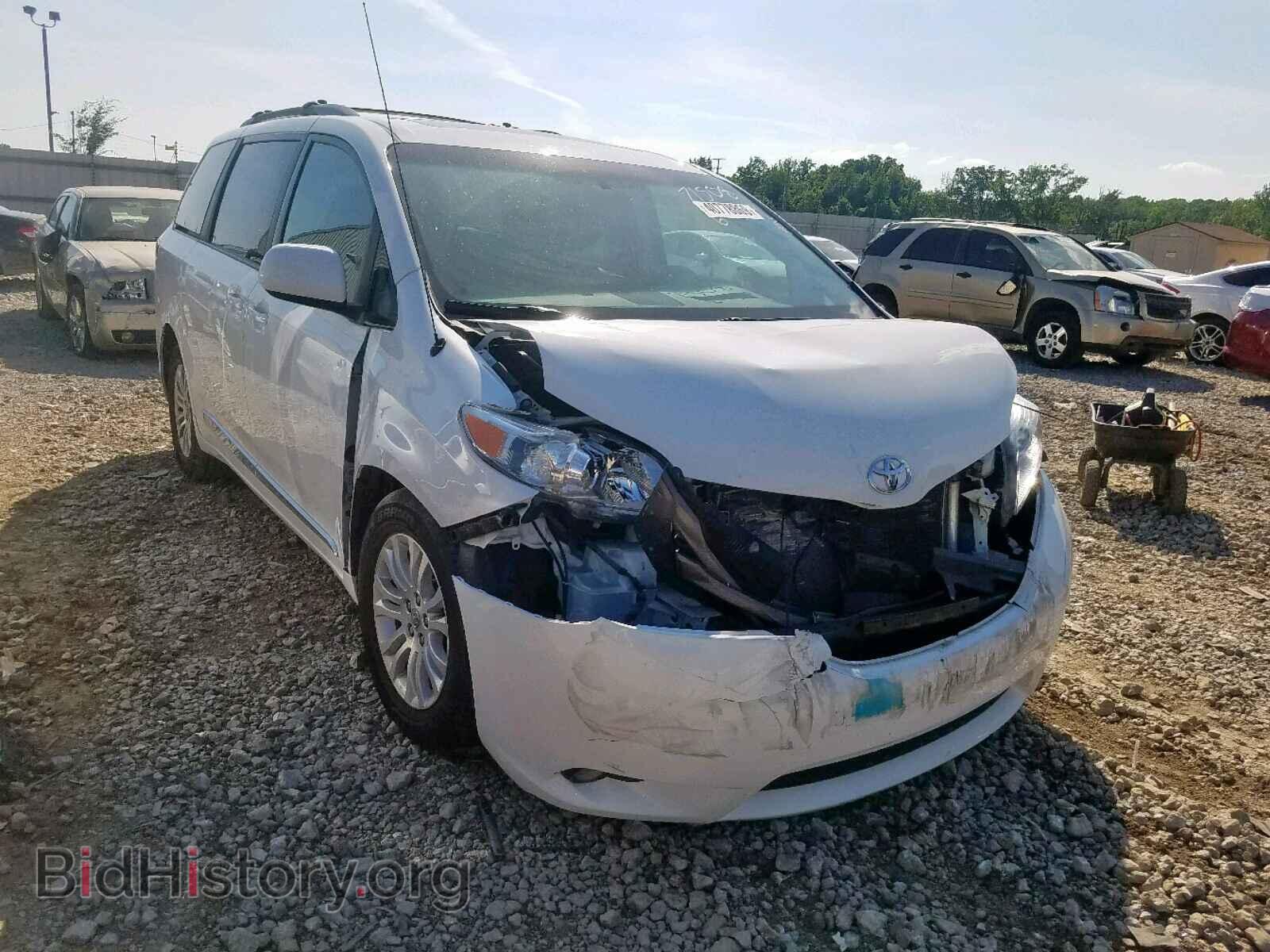 Photo 5TDYK3DC9CS246193 - TOYOTA SIENNA XLE 2012