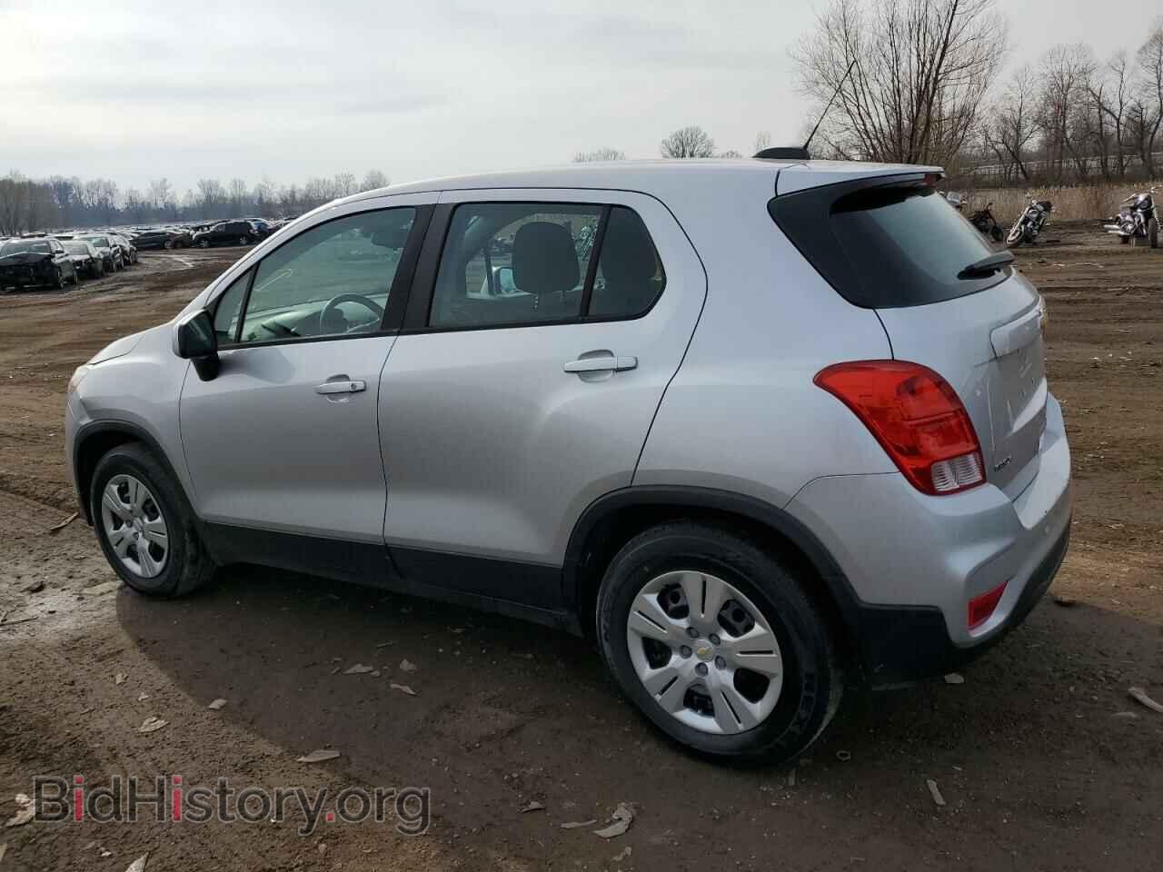2017 CHEVROLET TRAX - VIN: KL7CJKSB2HB076174 - Фото 2