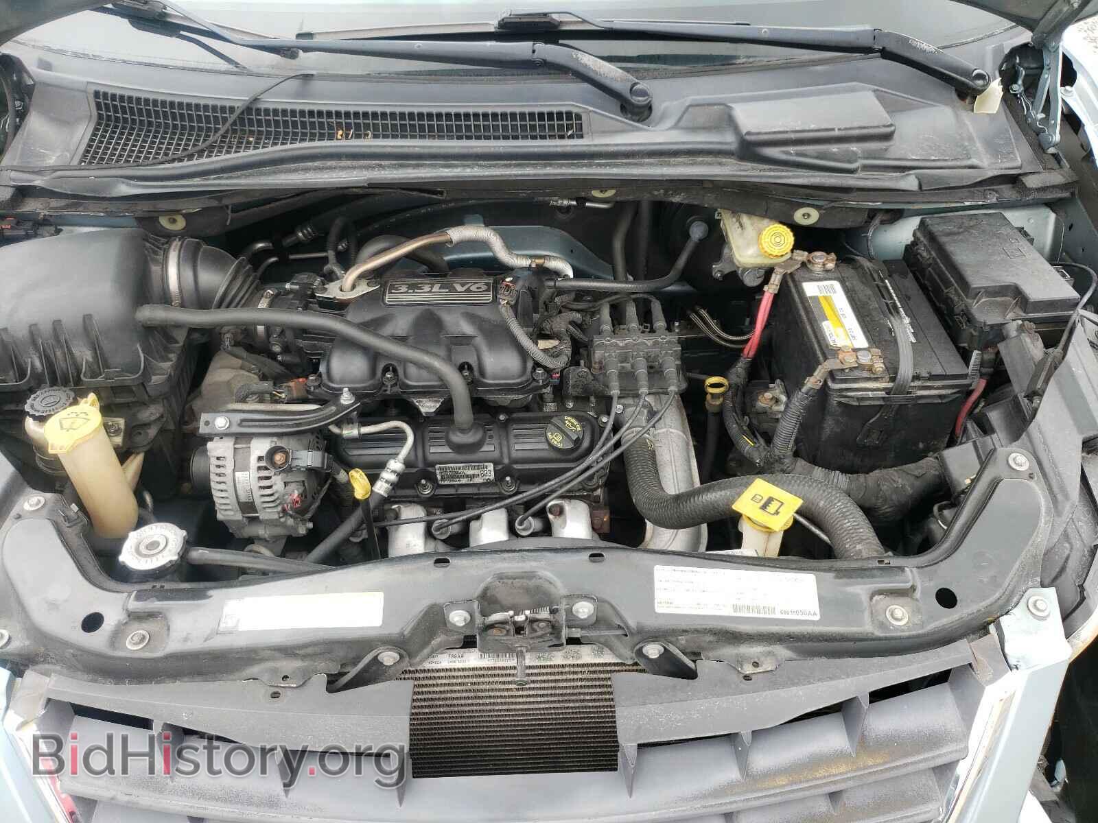 2008 CHRYSLER MINIVAN - VIN: 2A8HR44H78R746777 - Photo 7