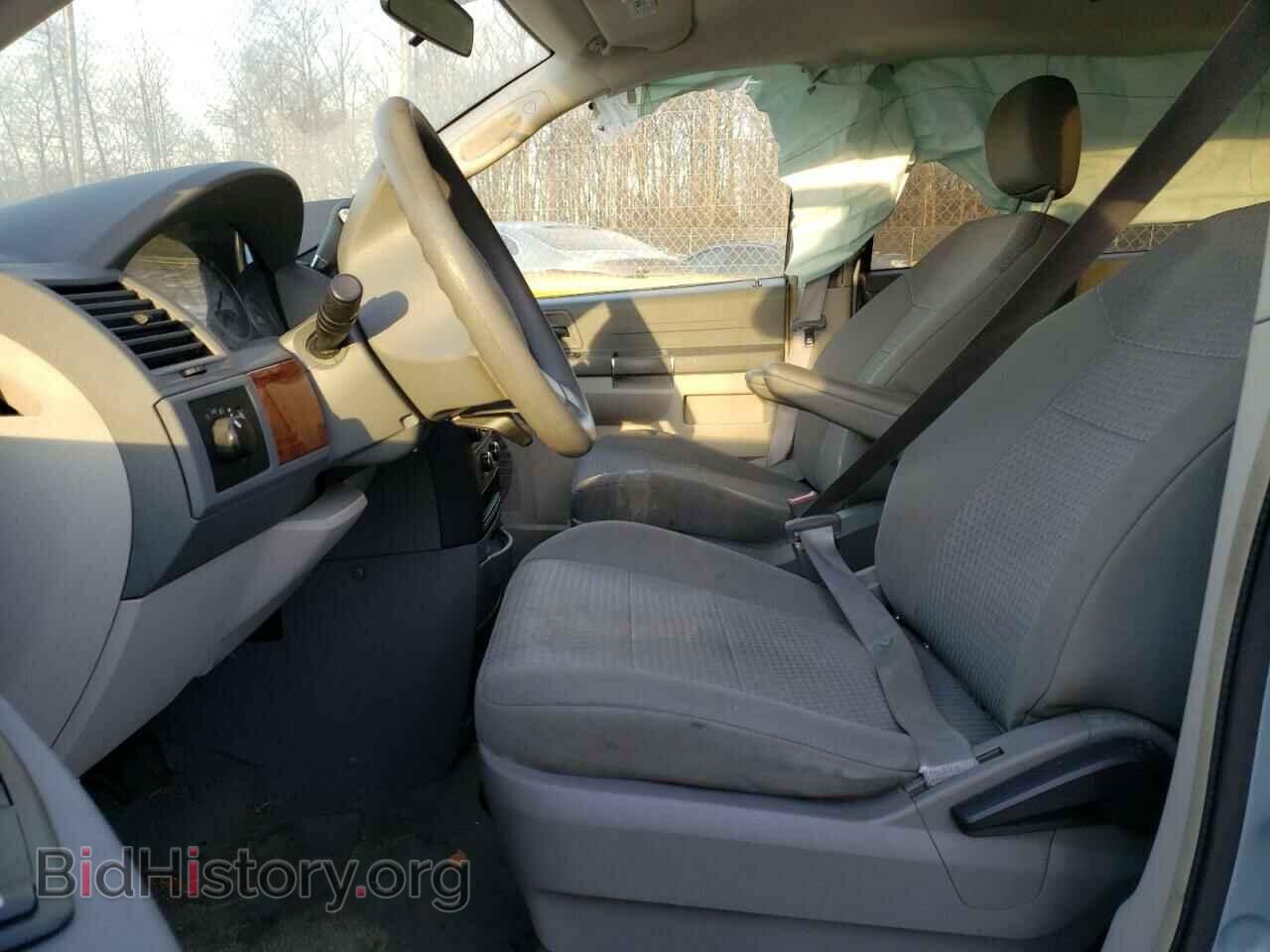 2008 CHRYSLER MINIVAN - VIN: 2A8HR44H68R708005 - Фото 7