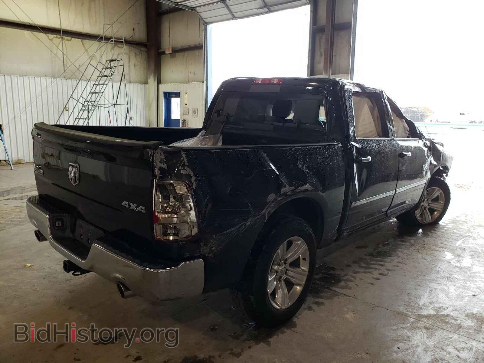 2015 RAM 1500 - VIN: 3C6RR7LT8FG666028 - Фото 4