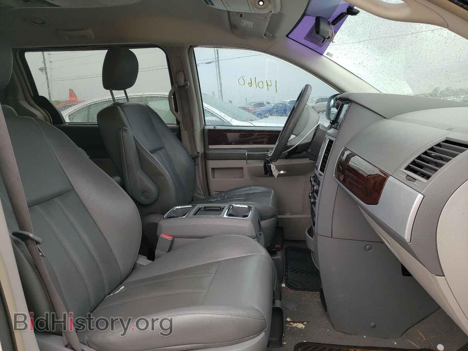 2010 CHRYSLER MINIVAN - VIN: 2A4RR5DX8AR185921 - Photo 5
