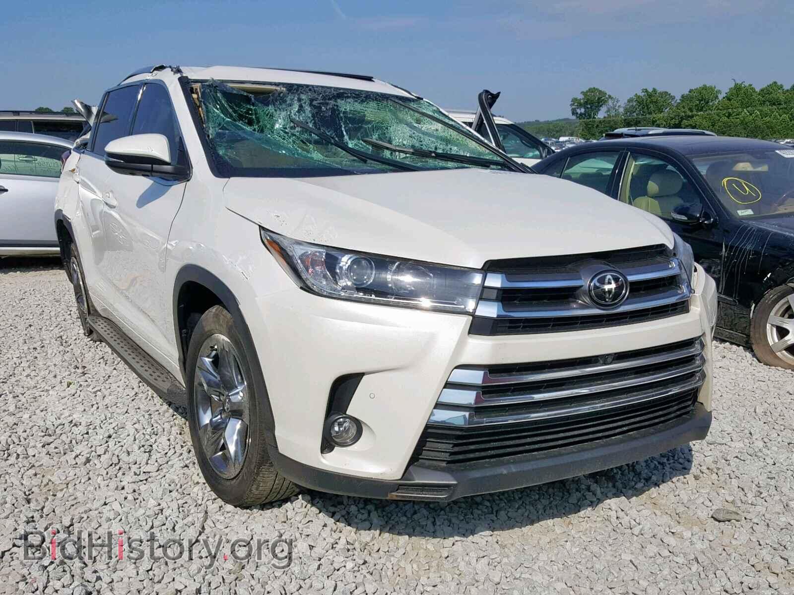 Фотография 5TDYZRFH7HS227351 - TOYOTA HIGHLANDER 2017