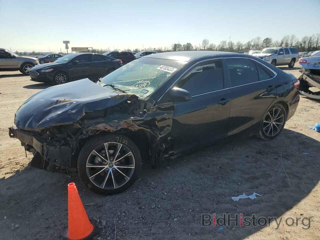 Photo 4T4BF1FK9FR452327 - TOYOTA CAMRY 2015