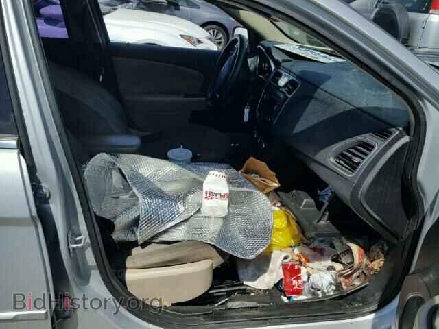 2012 CHRYSLER 200 - VIN: 1C3CCBAB0CN190667 - Photo 5