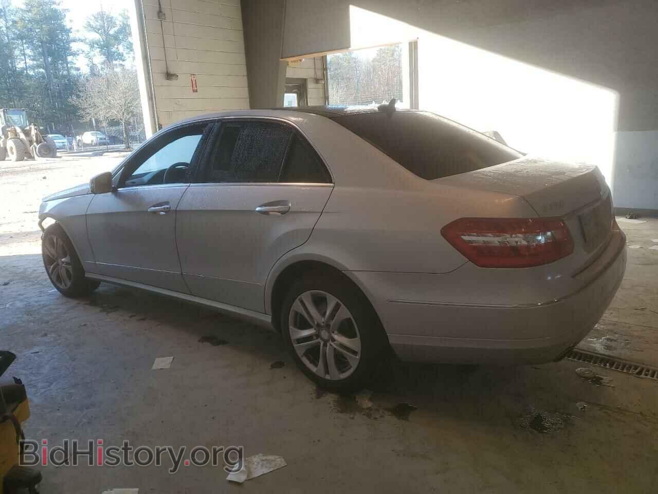 2011 MERCEDES-BENZ E-CLASS - VIN: WDDHF8HB1BA344381 - Фото 2