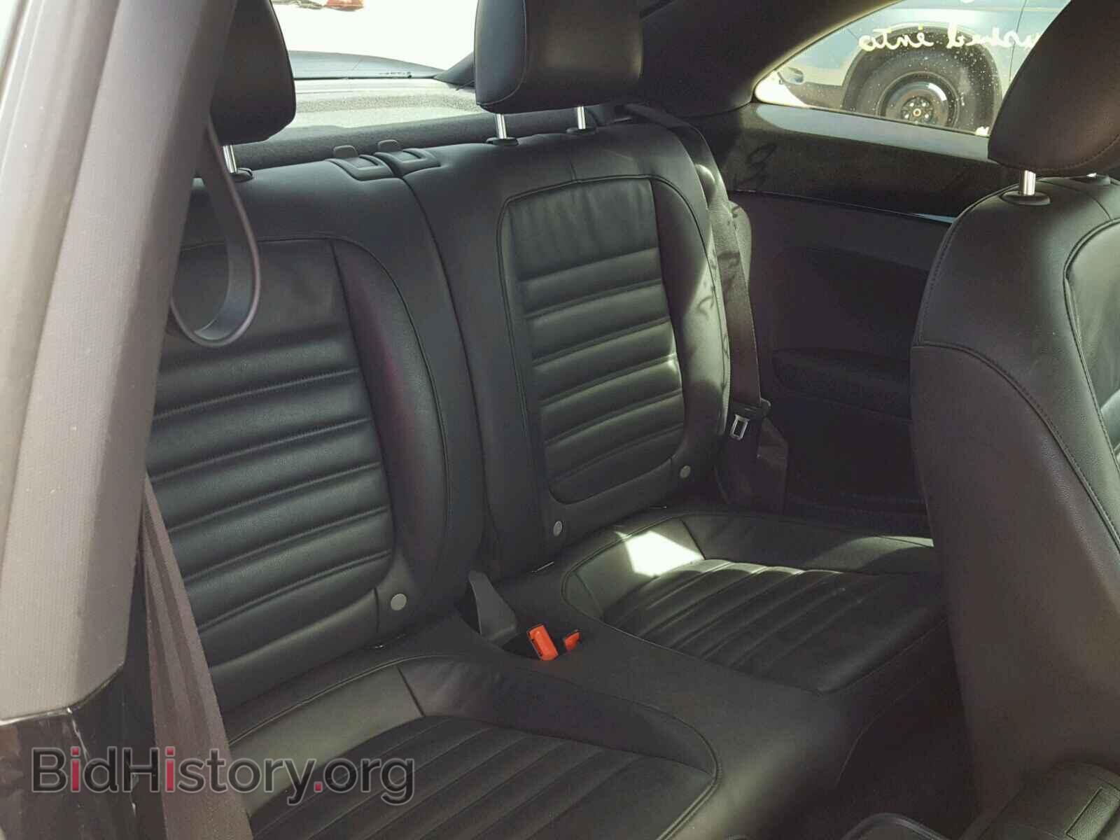 2012 VOLKSWAGEN BEETLE - VIN: 3VWVA7AT4CM660044 - Фото 6