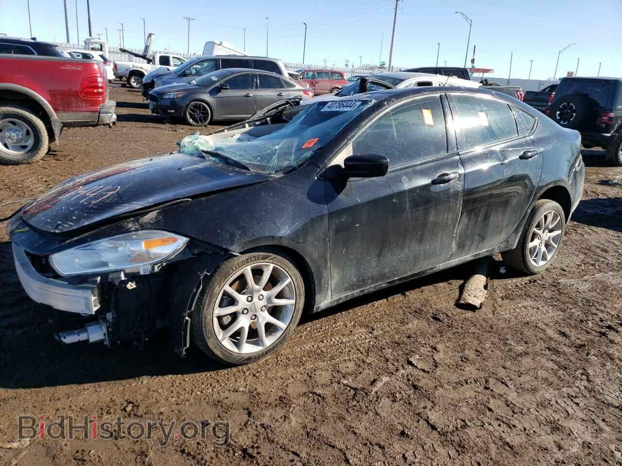 Photo 1C3CDFBA3DD104429 - DODGE DART 2013