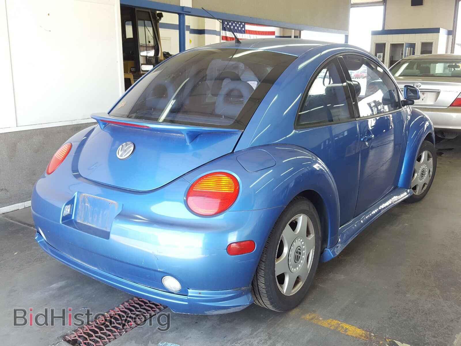 2000 VOLKSWAGEN BEETLE - VIN: 3VWCA21C8YM490398 - Фото 4