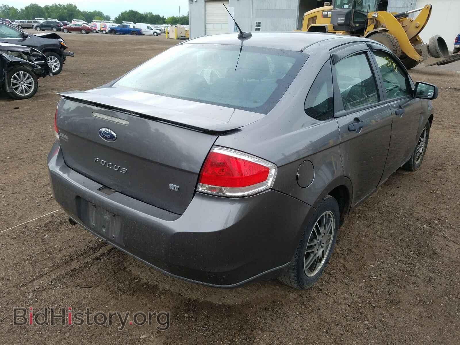 2010 FORD FOCUS - VIN: 1FAHP3FN8AW135850 - Фото 4