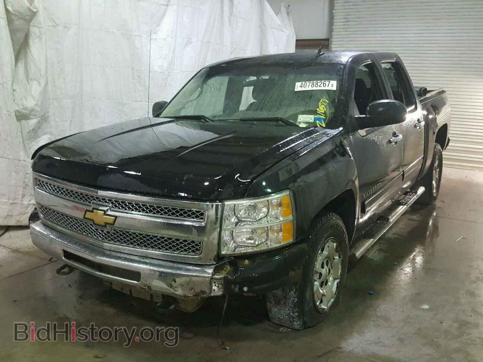 2011 CHEVROLET SILVERADO - VIN: 1GCPKSE30BF205907 - Фото 2