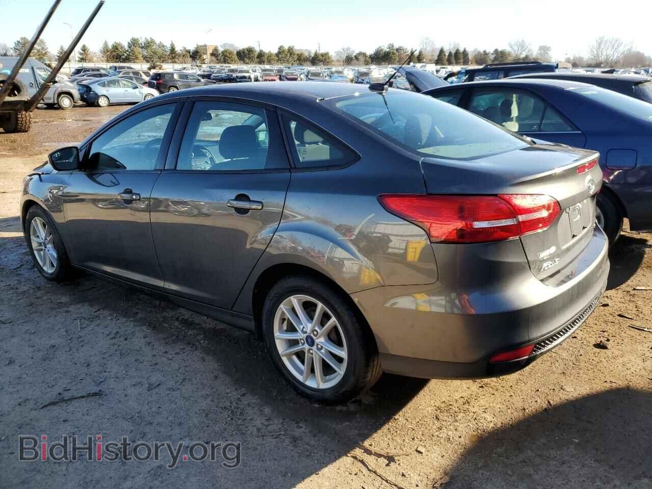 2018 FORD FOCUS - VIN: 1FADP3F25JL257572 - Фото 2