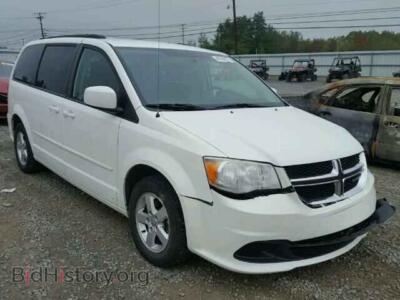 2011 Dodge CARAVAN Grand Cara, белый — VIN 2D4RN3DG5BR635129, Copart