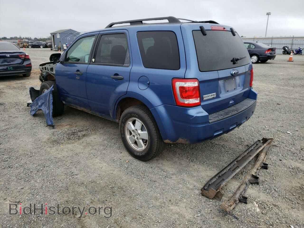 2010 FORD ESCAPE - VIN: 1FMCU0D73AKA86589 - Фото 3