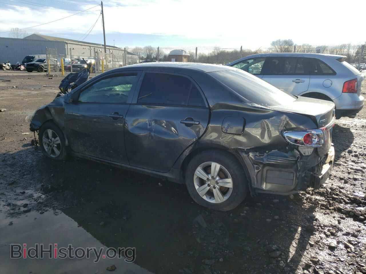 2011 TOYOTA COROLLA - VIN: 2T1BU4EE9BC629841 - Фото 2
