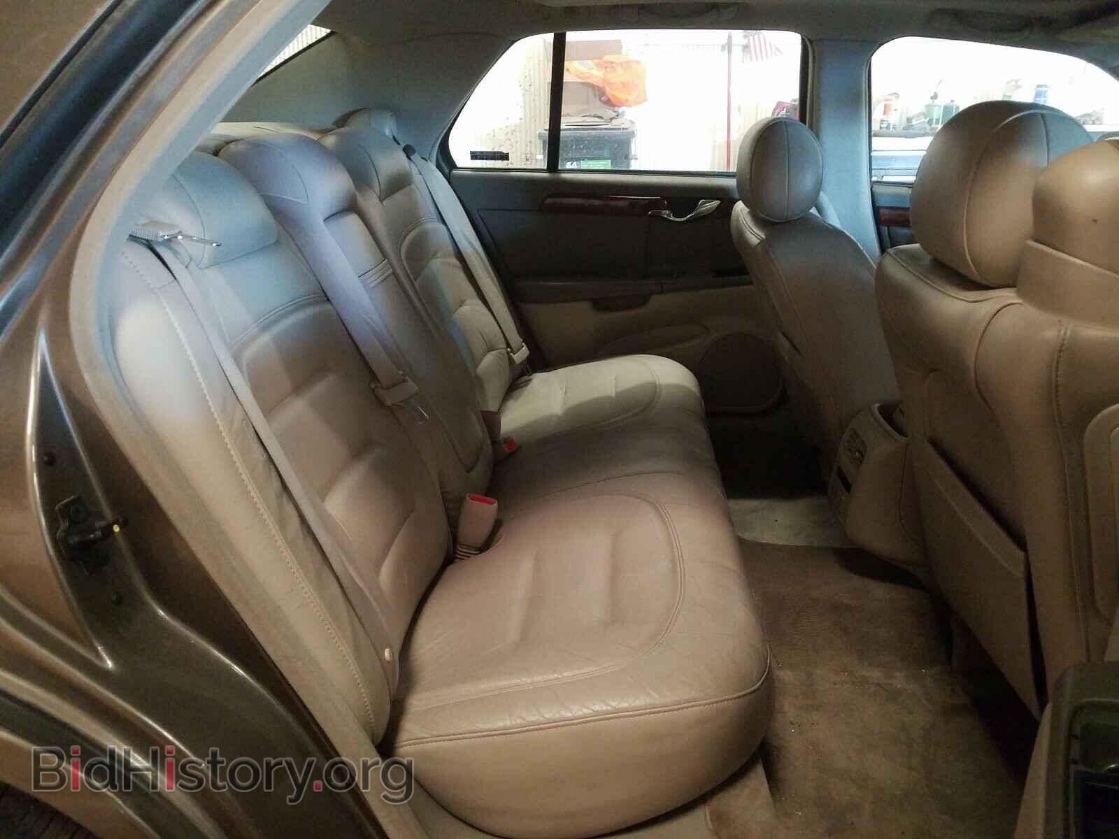 2001 CADILLAC DEVILLE - VIN: 1G6KD57Y41U133136 - Photo 6