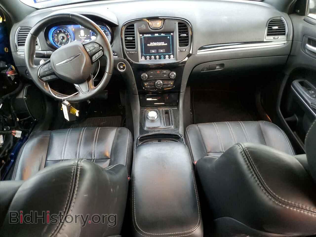 2018 CHRYSLER 300 - VIN: 2C3CCABG6JH214237 - Фото 8