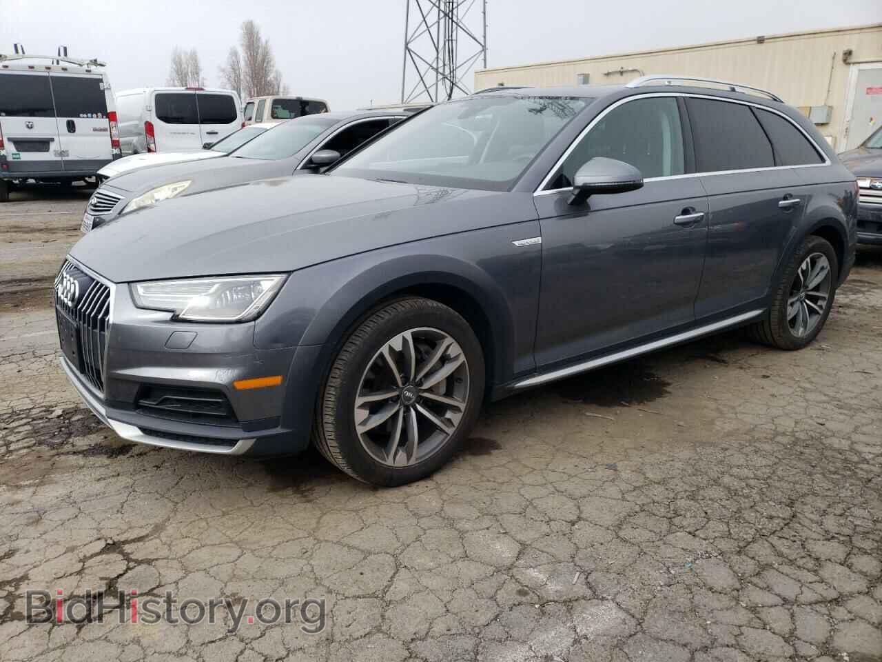 Photo WA17NAF43JA077242 - AUDI A4 2018