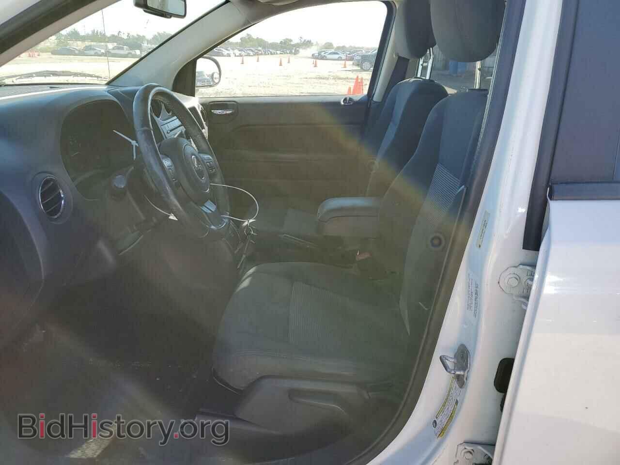 2012 JEEP COMPASS - VIN: 1C4NJDEBXCD563350 - Photo 7