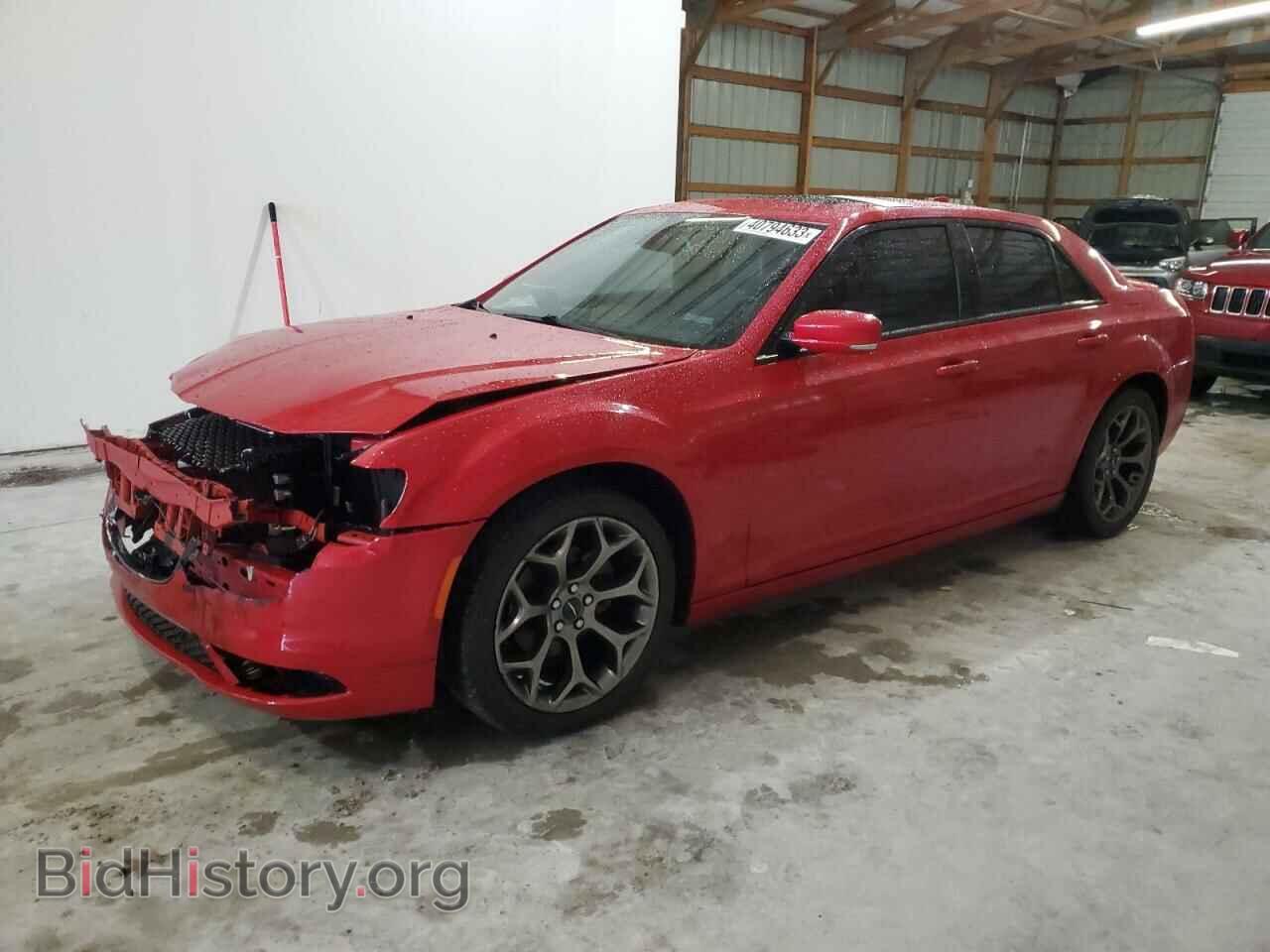 Фотография 2C3CCABG8GH141297 - CHRYSLER 300 2016