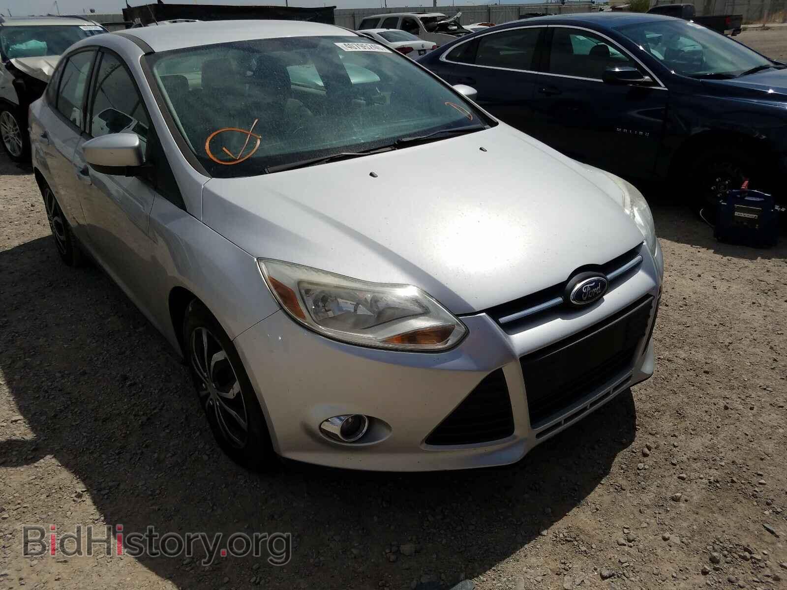 Photo 1FAHP3F24CL457959 - FORD FOCUS 2012
