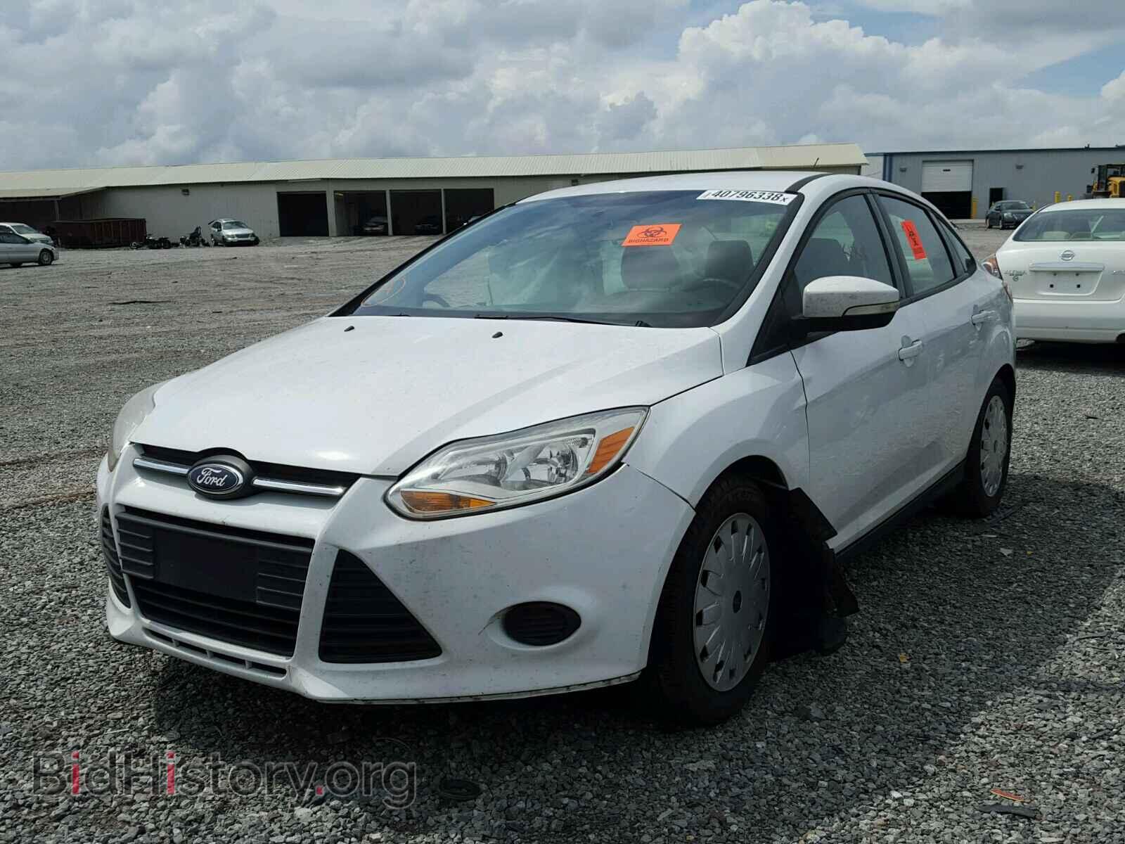 2013 FORD FOCUS - VIN: 1FADP3F22DL142027 - Фото 2