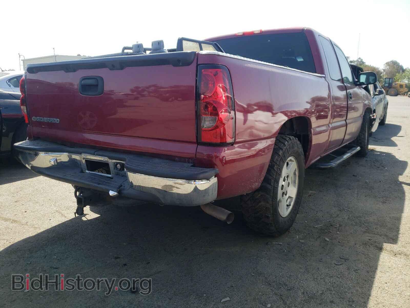 2006 CHEVROLET SILVERADO - VIN: 2GCEC19V761140643 - Фото 4