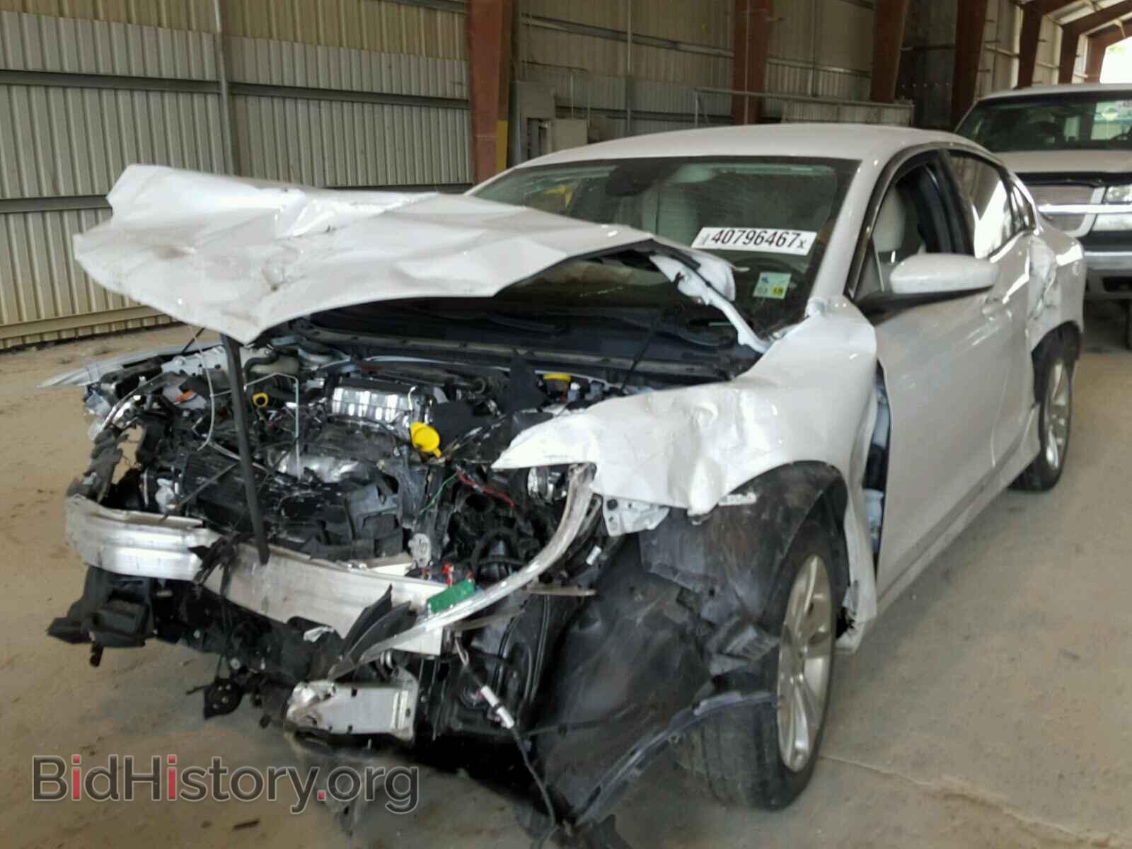 2015 CHRYSLER 200 - VIN: 1C3CCCAB1FN699922 - Photo 2