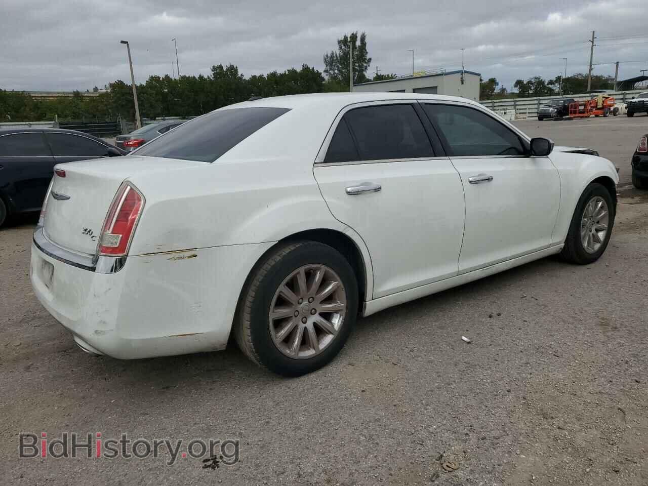 2014 CHRYSLER 300 - VIN: 2C3CCAEG0EH365382 - Фото 3