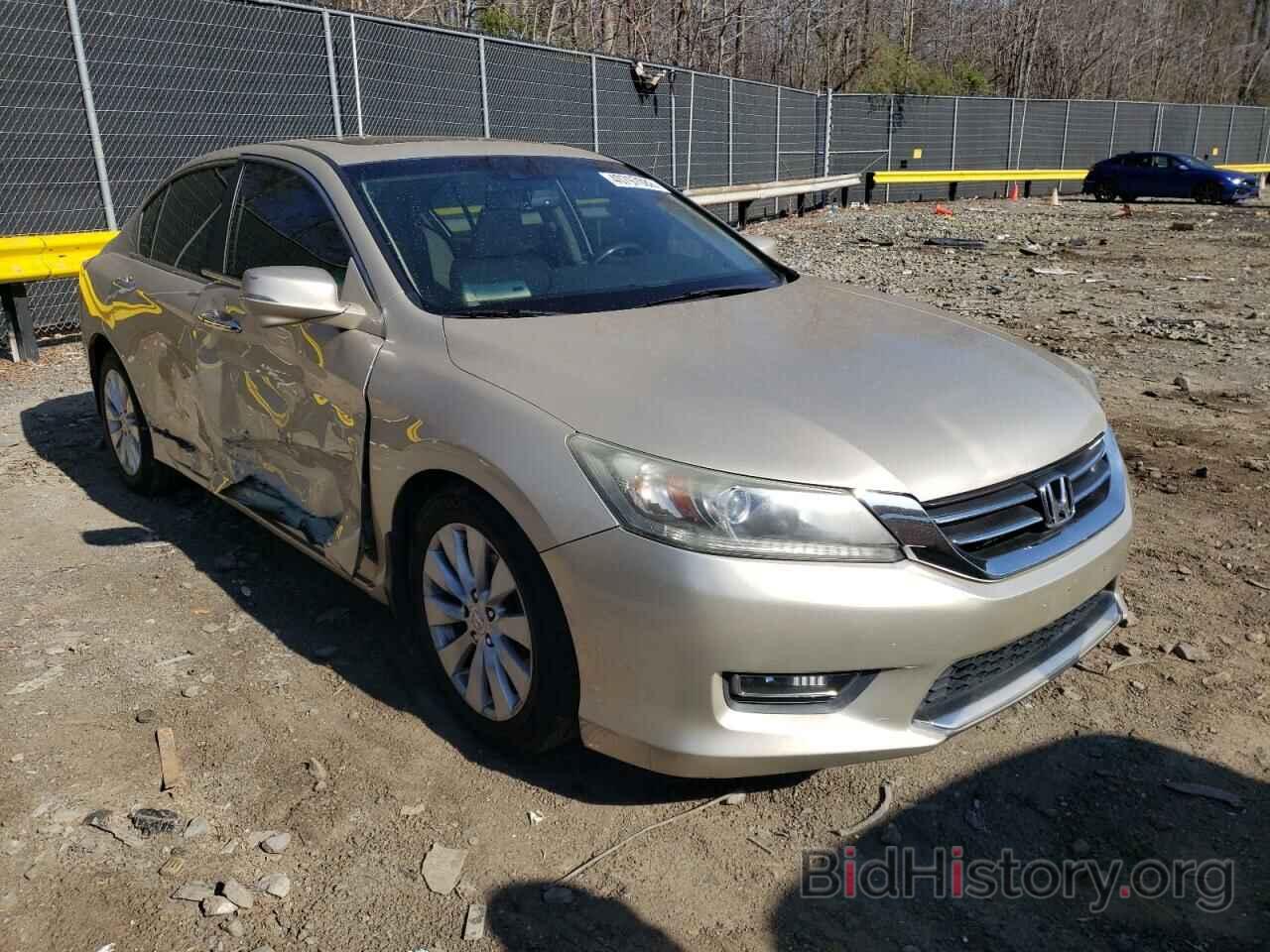 Photo 1HGCR2F85DA117117 - HONDA ACCORD 2013