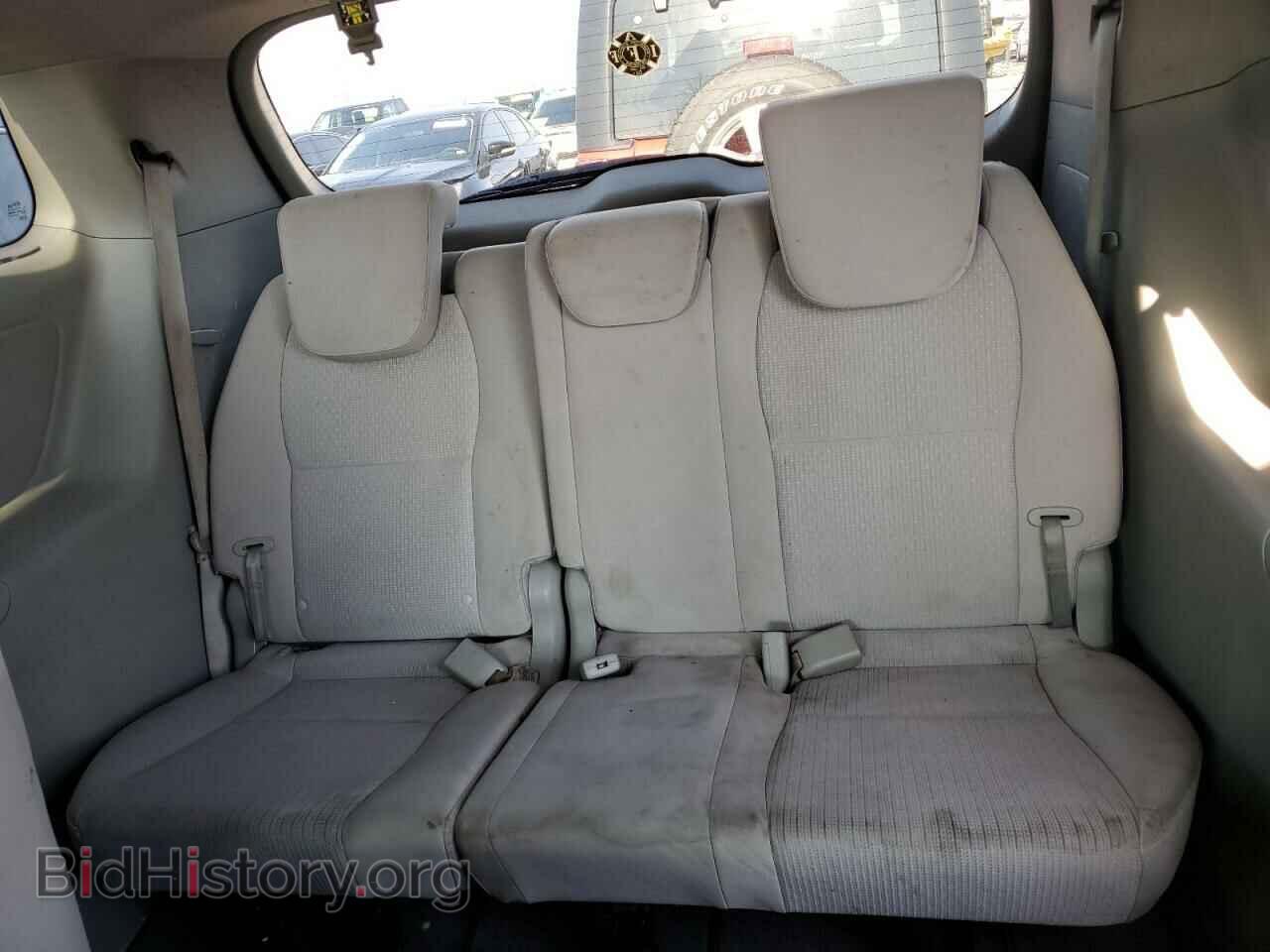 2016 KIA All Models - VIN: KNDMB5C17G6163247 - Фото 10