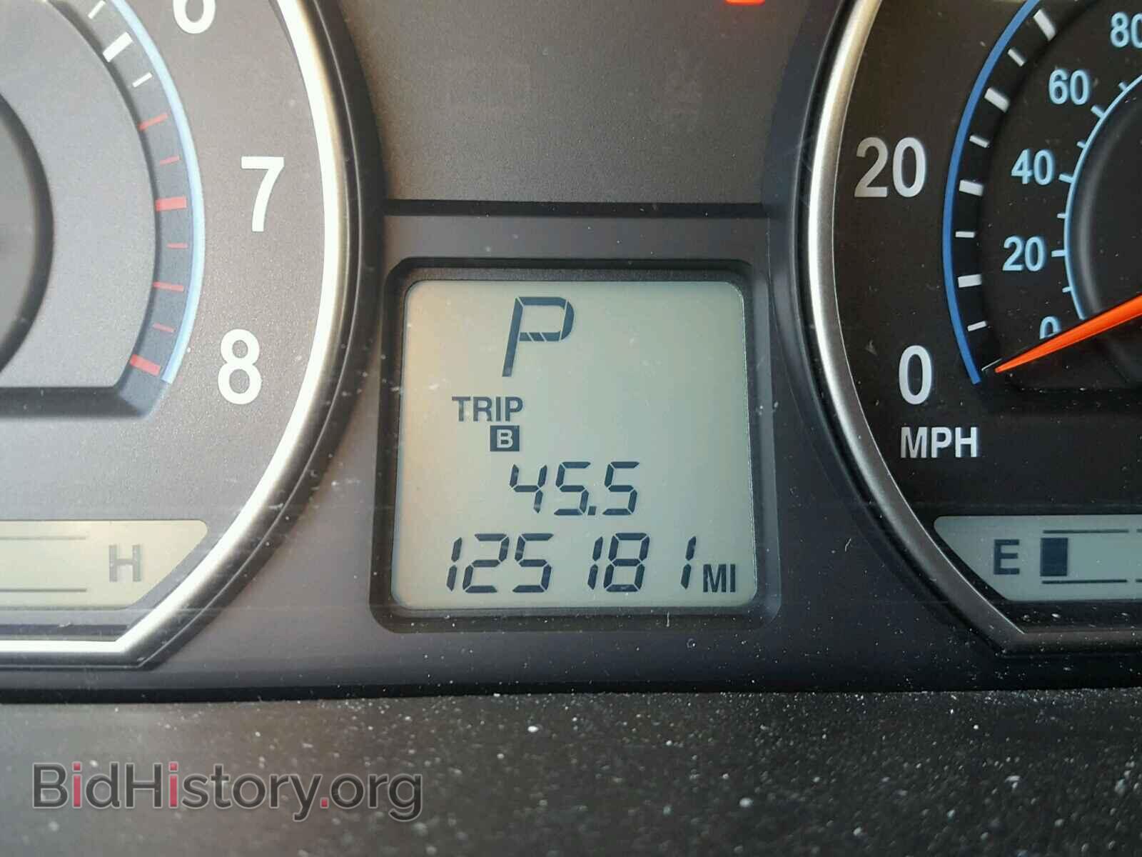 2008 KIA OPTIMA - VIN: KNAGE123385211329 - Photo 8
