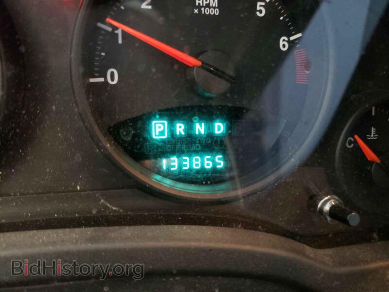 2012 Jeep COMPASS (VIN 1C4NJCBB2CD631557) — photo 8 of 10