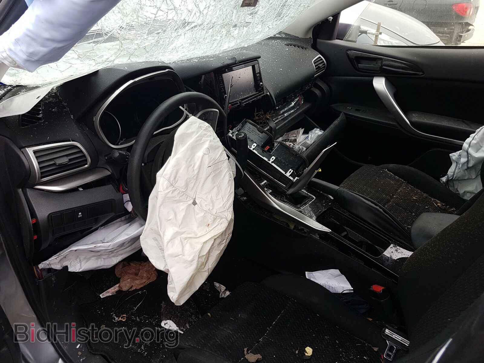 2019 MITSUBISHI ECLIPSE - VIN: JA4AS3AA7KZ052452 - Photo 9