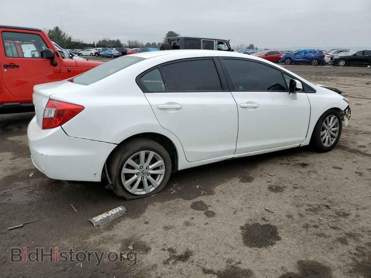 2012 HONDA CIVIC - VIN: 2HGFB2F8XCH588844 - Фото 3