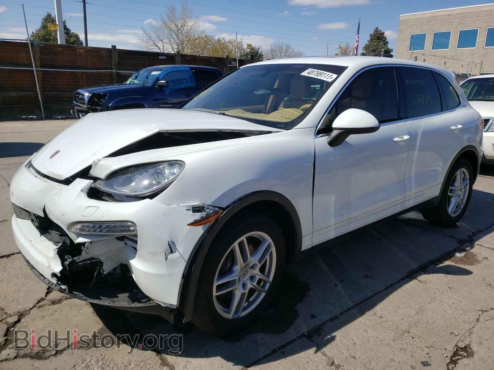 2013 PORSCHE CAYENNE - VIN: WP1AA2A2XDLA04508 - Photo 2