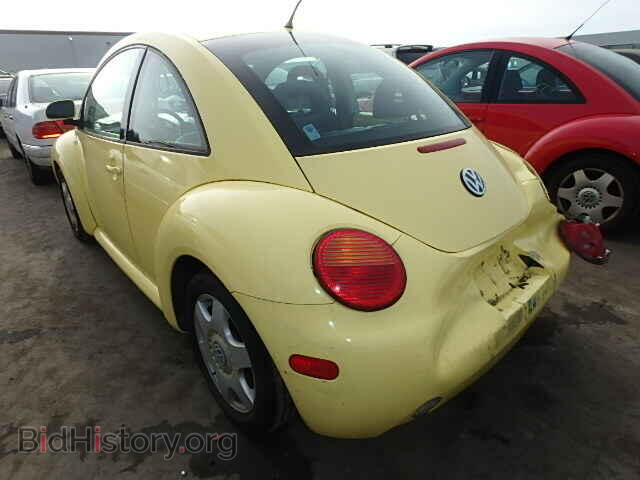 2000 VOLKSWAGEN BEETLE - VIN: 3VWCC21C3YM401993 - Фото 3