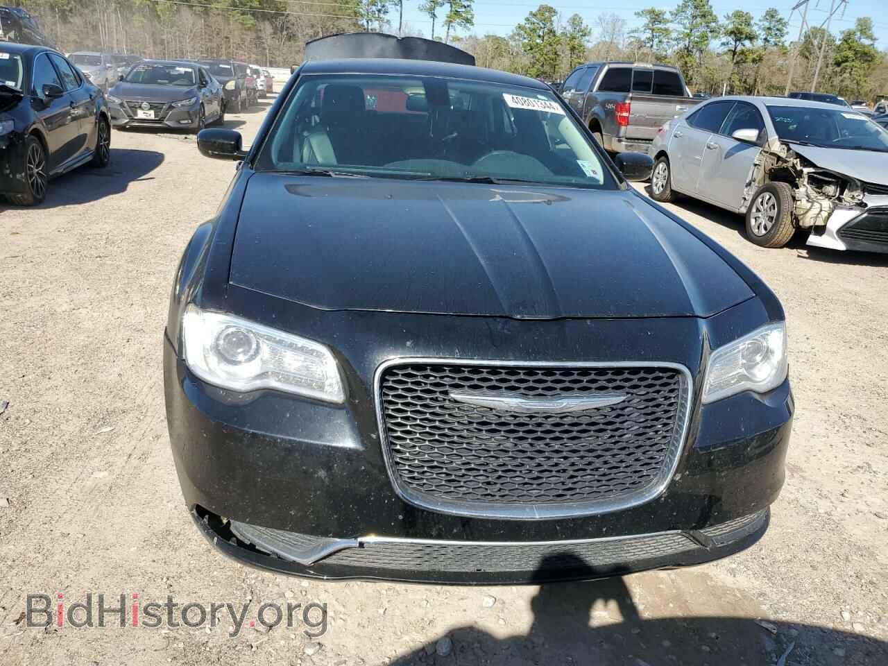 2016 CHRYSLER 300 - VIN: 2C3CCAAG9GH234055 - Photo 5