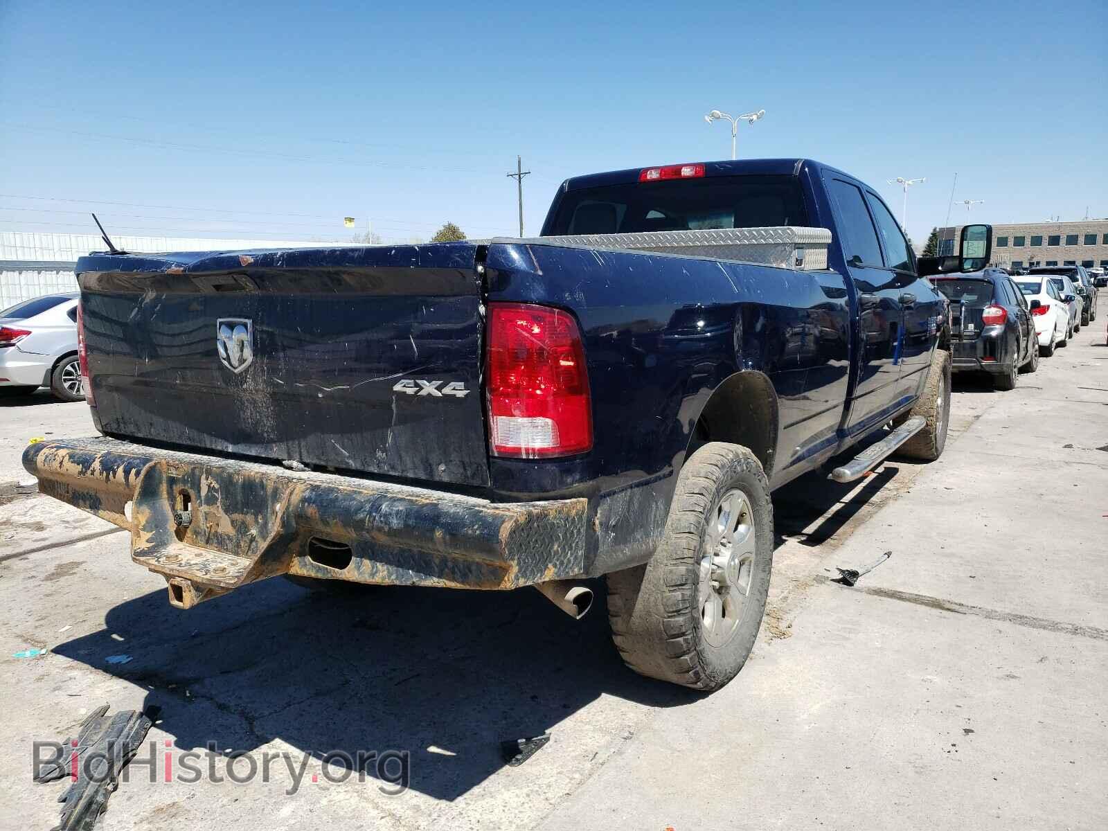 2015 RAM 2500 - VIN: 3C6UR5HJ2FG508225 - Фото 4