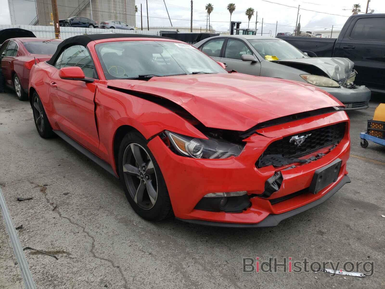 Photo 1FATP8EM5F5363818 - FORD MUSTANG 2015