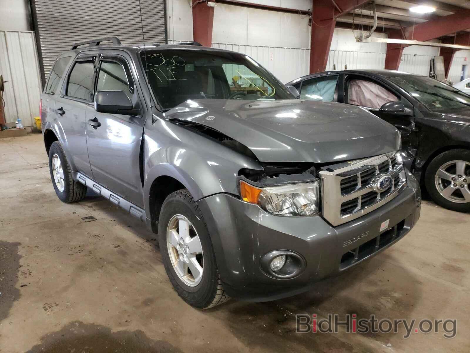 Photo 1FMCU0D7XAKD44560 - FORD ESCAPE 2010