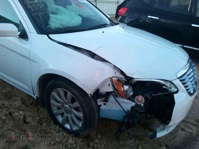2013 CHRYSLER 200 - VIN: 1C3CCBBB7DN736803 - Фото 9