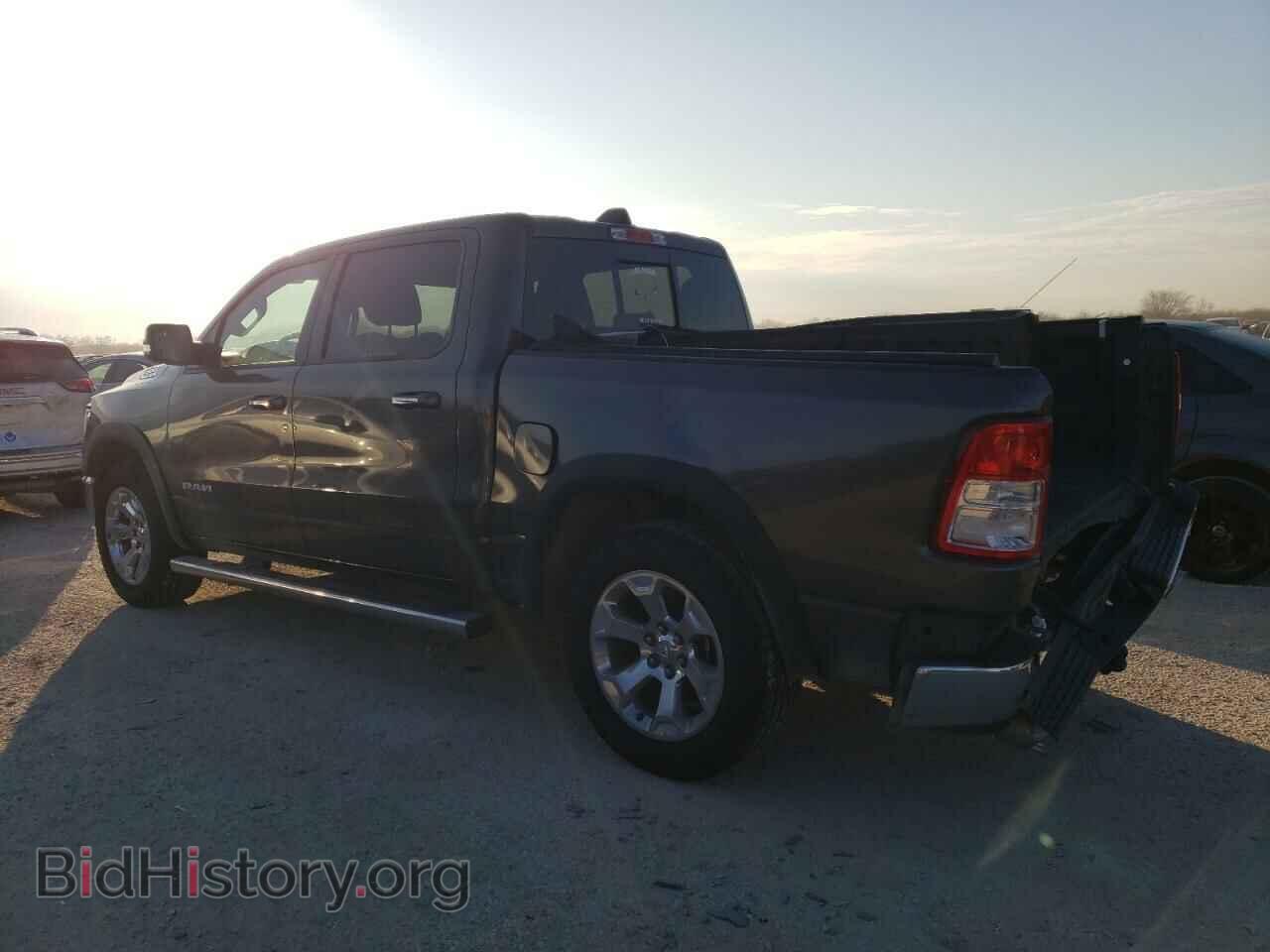2020 RAM 1500 - VIN: 1C6SRFFTXLN416381 - Фото 2